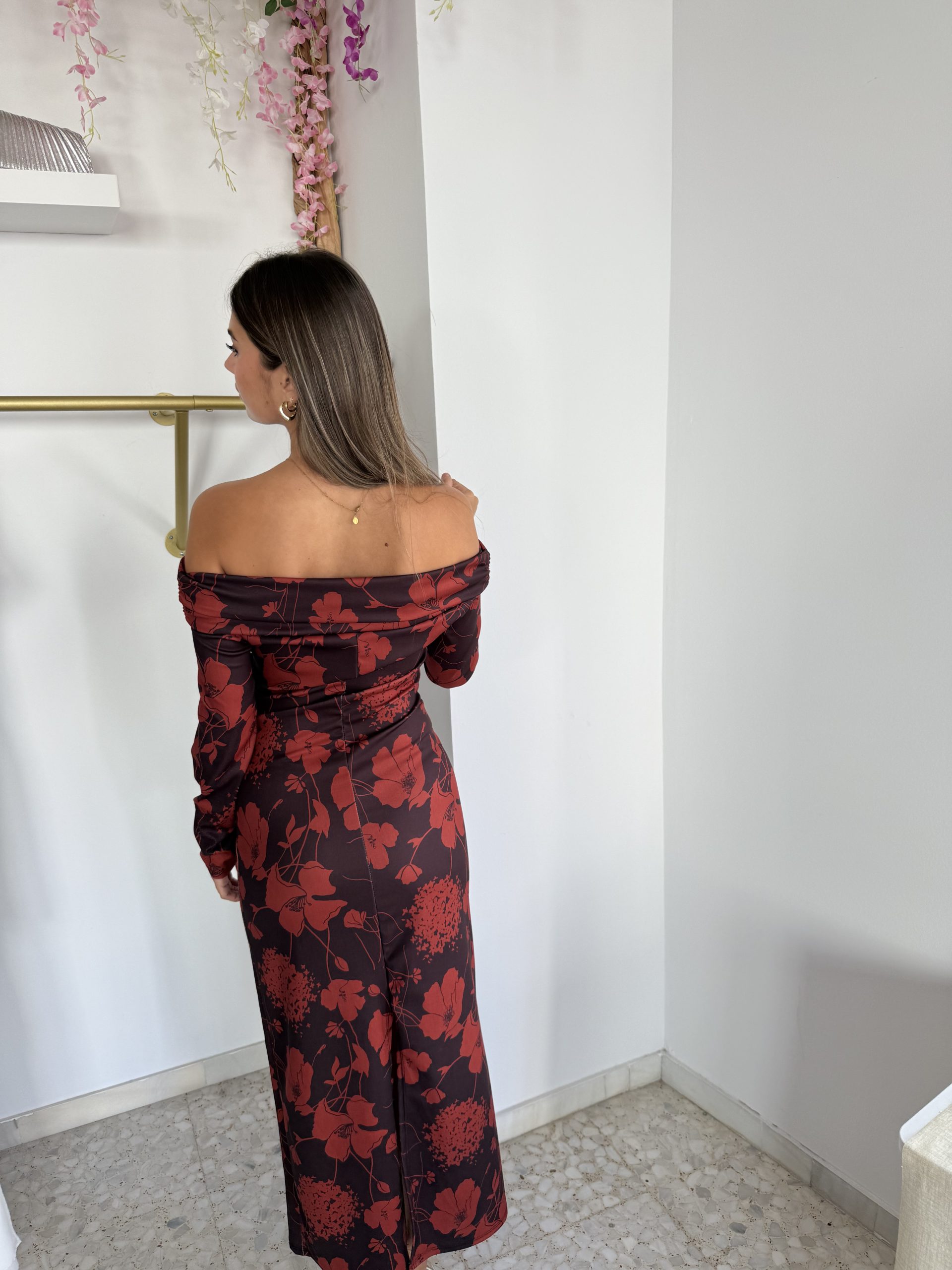 VESTIDO LARGO FLORAL CON ESCOTE BARDOT - Imagen 4