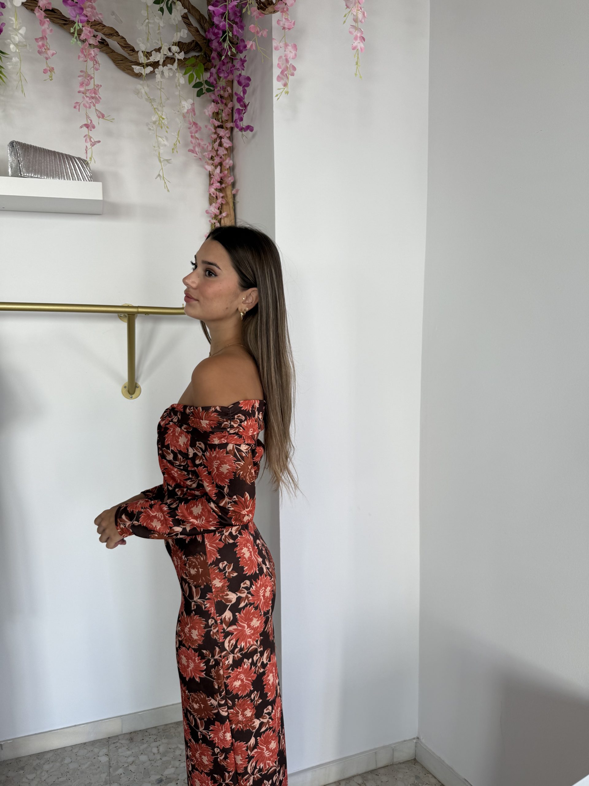 VESTIDO LARGO FLORAL CON ESCOTE BARDOT - Imagen 6
